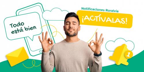 Hombre feliz con las alertas de Ruralvía Hombre feliz con las alertas de Ruralvía